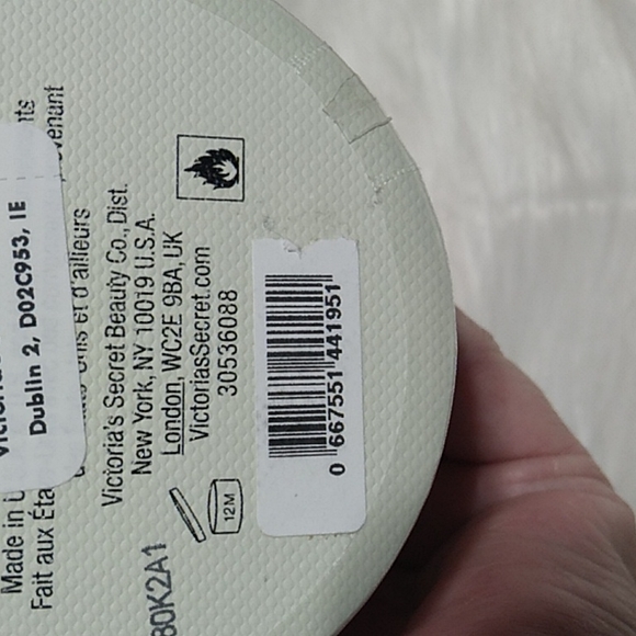 SALE!! NWT Victoria's Secret "First Love" 1.7oz - Picture 7 of 7